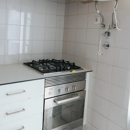 Aquilla Family 301 Проживание в семье *