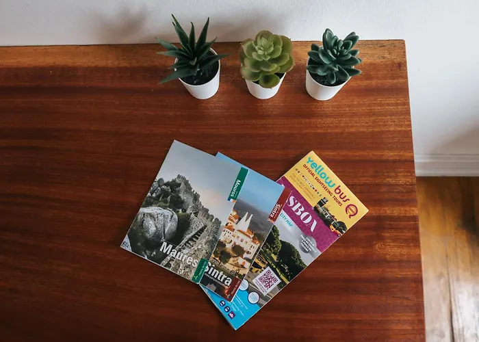 Проживання в сім'ї Aquilla Family 301