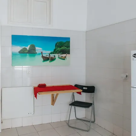 Aquilla Family 301 * Lisbona