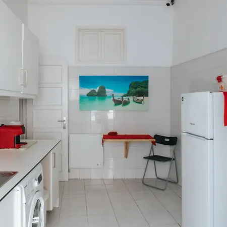 Aquilla Family 301 Lisboa